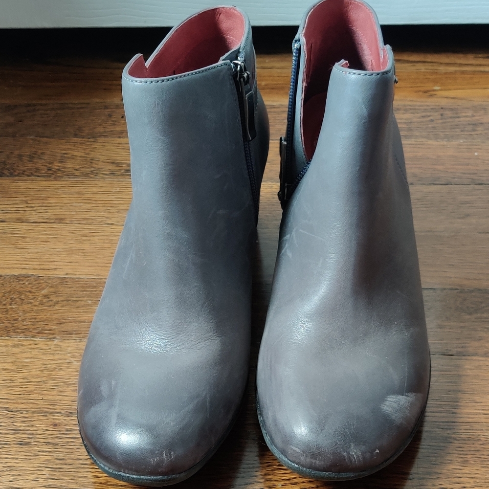 Dansko Perry Waterproof Leather Bootie